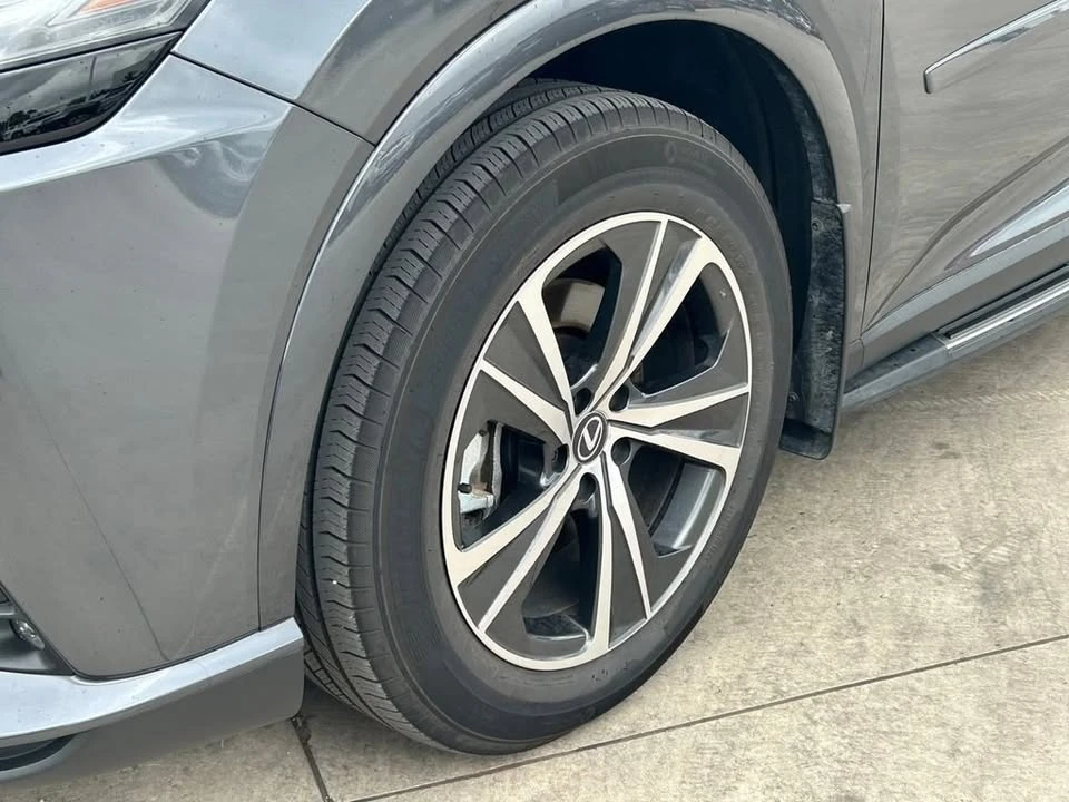 2024 Lexus RX 5th Gen - Image 8 of 20