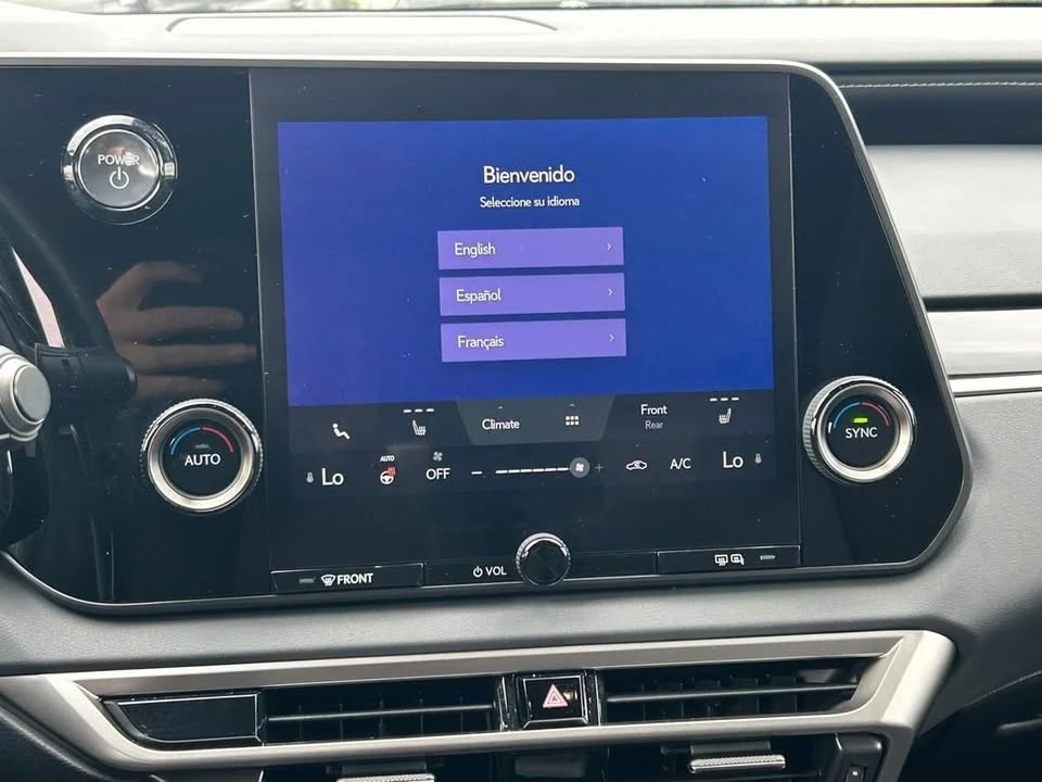 2024 Lexus RX 5th Gen - Image 19 of 20