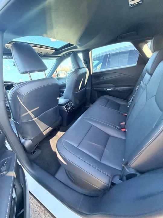 2024 Lexus RX 5th Gen - Image 8 of 12