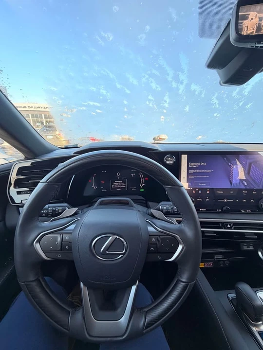 2024 Lexus RX 5th Gen - Image 12 of 12