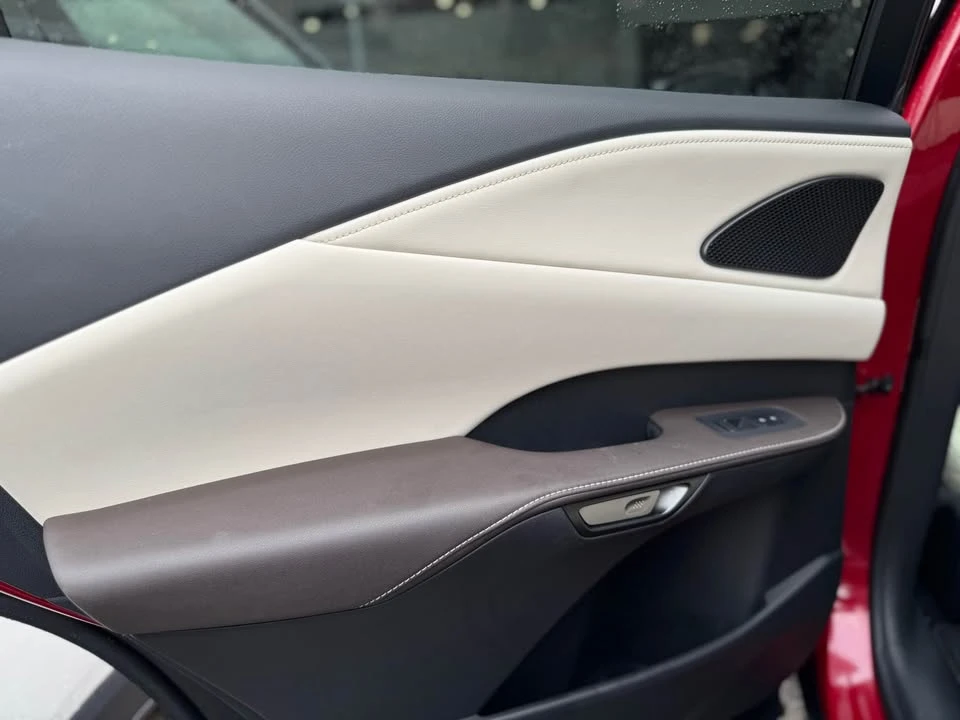 2024 Lexus RX 5th Gen - Image 12 of 13