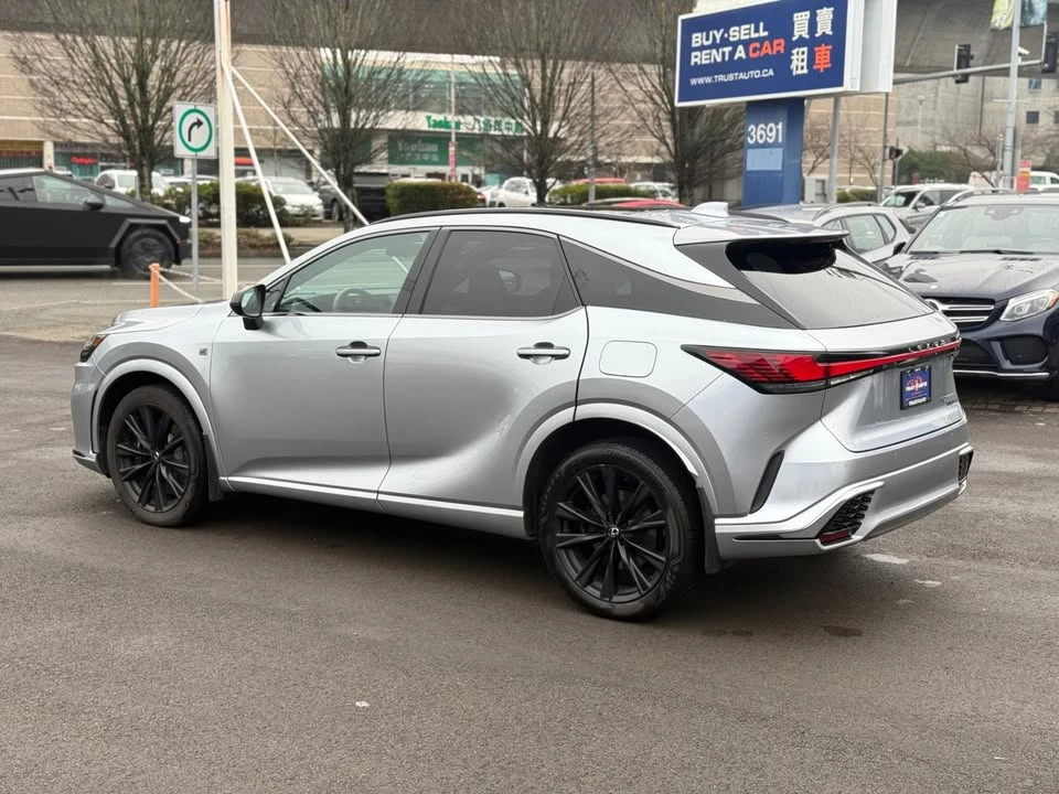 2024 Lexus RX 5th Gen - Image 4 of 14