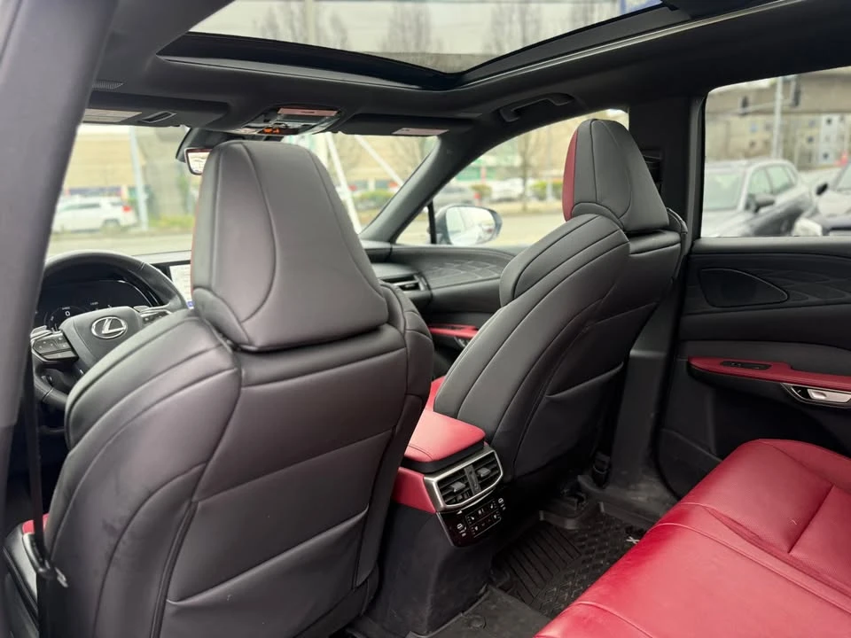 2024 Lexus RX 5th Gen - Image 7 of 14