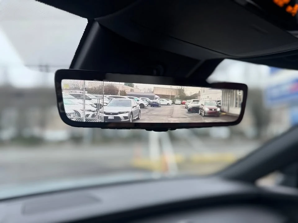 2024 Lexus RX 5th Gen - Image 12 of 14