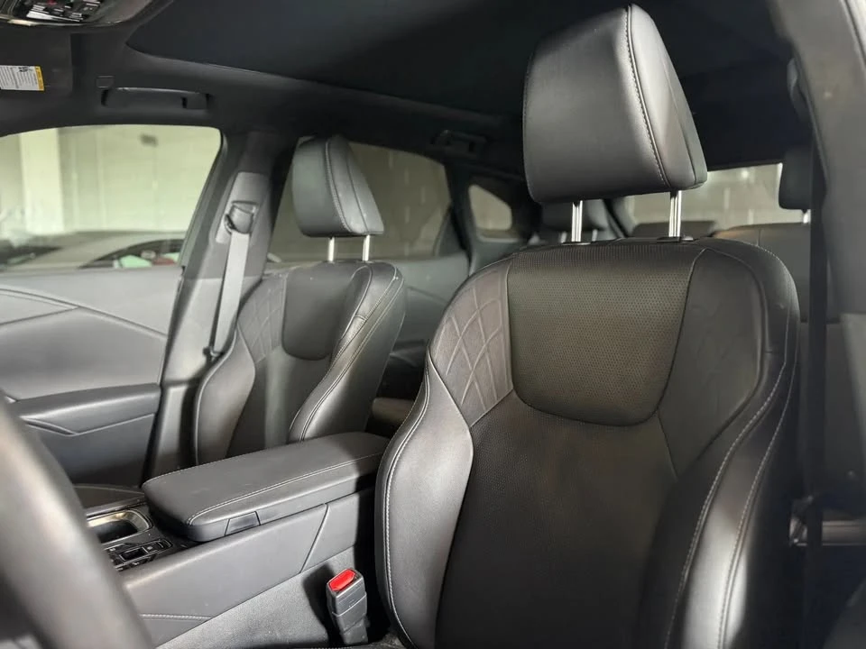 2024 Lexus RX 5th Gen - Image 10 of 14