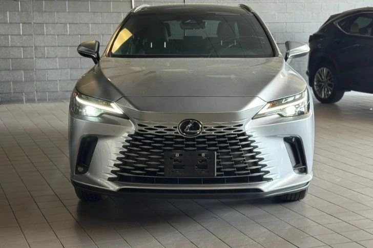 2024 Lexus RX 5th Gen - Image 2 of 14