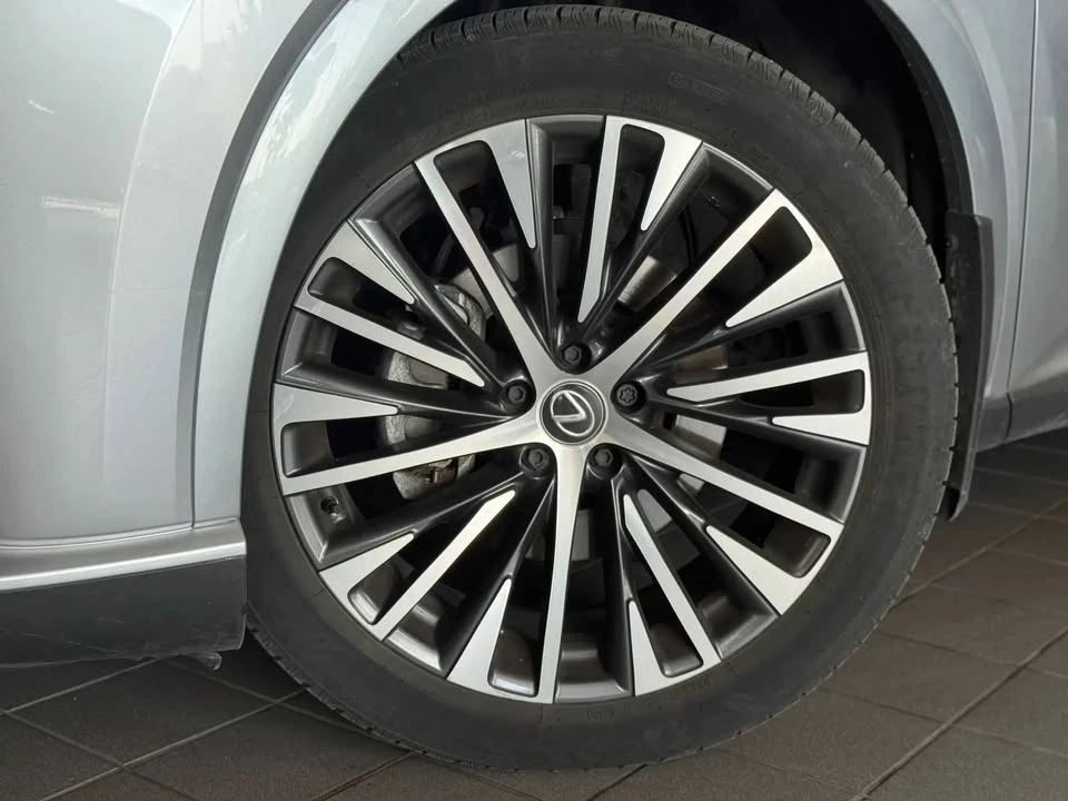 2024 Lexus RX 5th Gen - Image 3 of 14