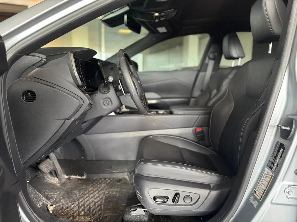 2024 Lexus RX 5th Gen - Image 11 of 14