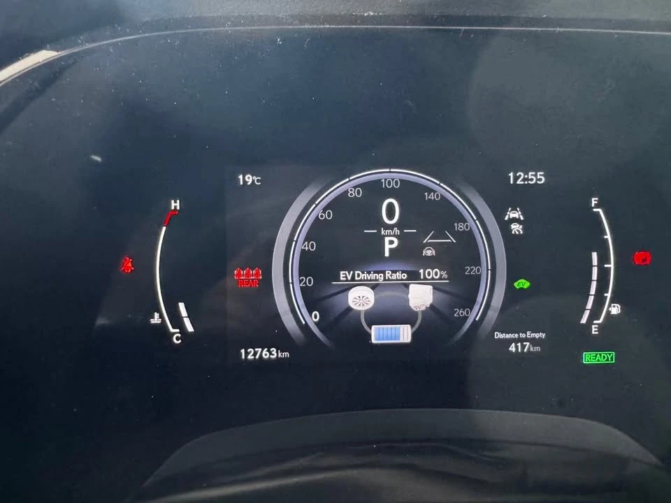 2024 Lexus RX 5th Gen - Image 9 of 15