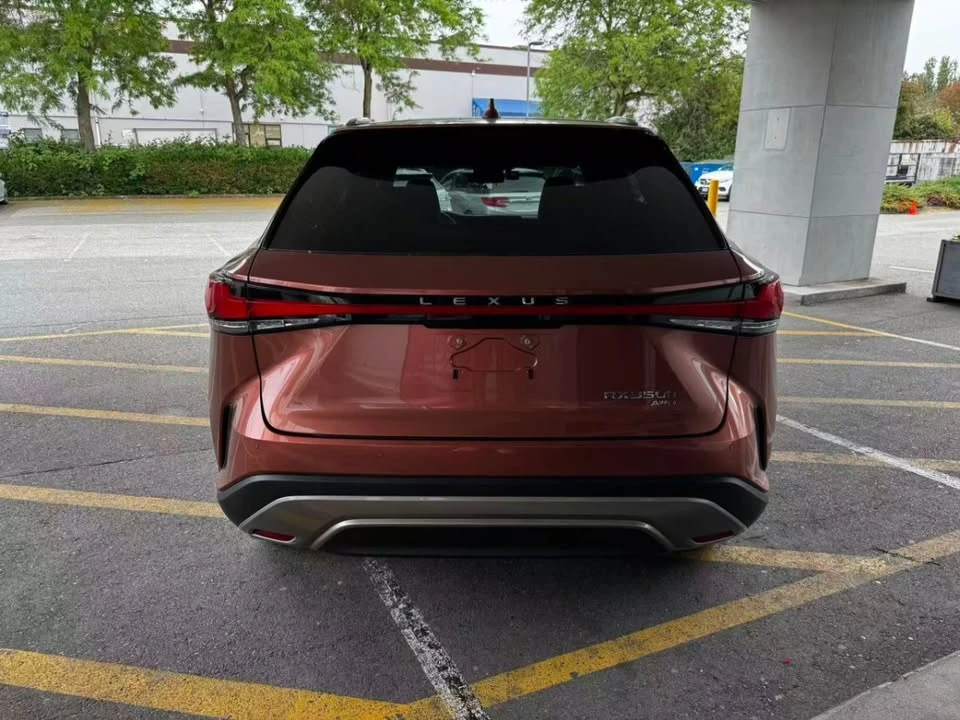2024 Lexus RX 5th Gen - Image 7 of 15