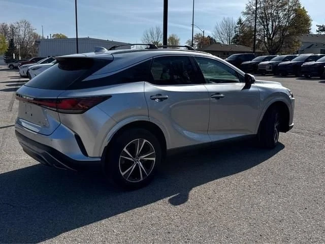 2024 Lexus RX 5th Gen - Image 4 of 11