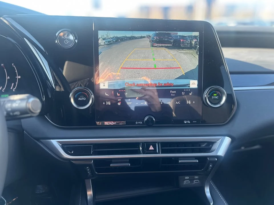 2024 Lexus RX 5th Gen - Image 12 of 14
