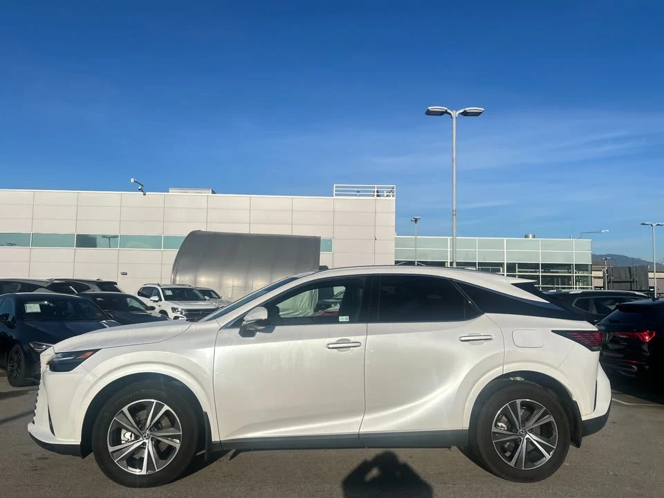 2024 Lexus RX 5th Gen - Image 3 of 14