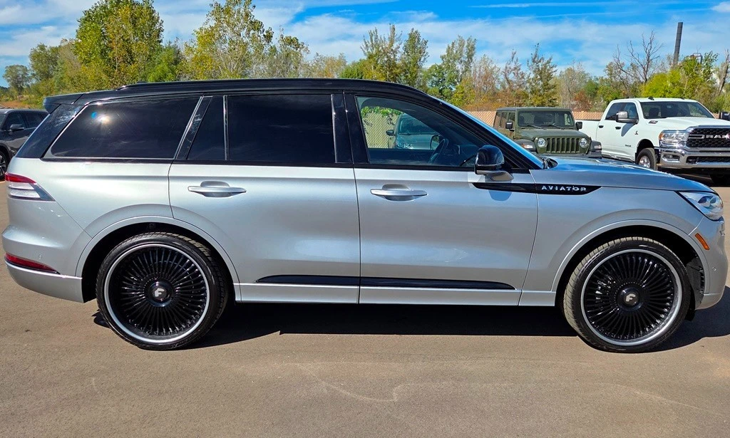 2024 Lincoln Aviator 2nd Gen - Image 8 of 21