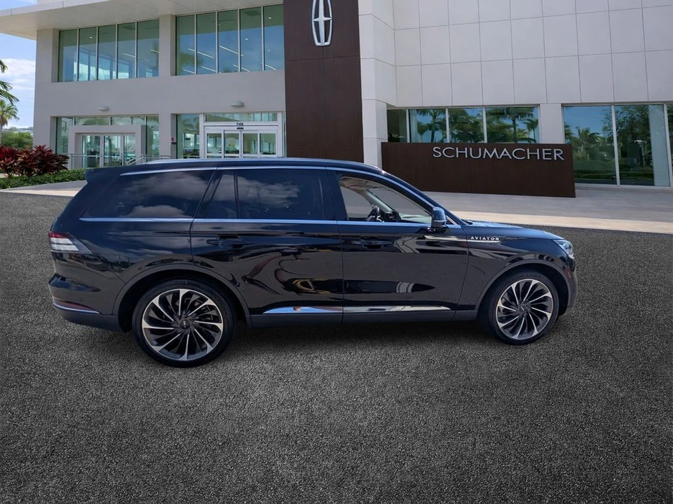 2024 Lincoln Aviator 2nd Gen - Image 8 of 21