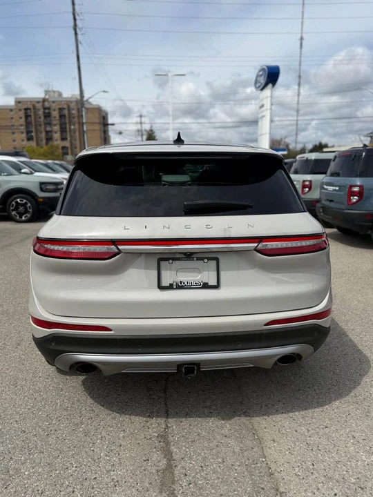 2024 Lincoln Corsair - Image 4 of 18