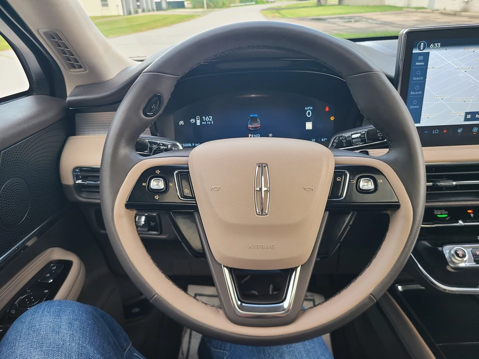 2024 Lincoln Corsair - Image 22 of 26
