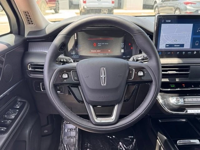 2024 Lincoln Corsair - Image 21 of 30