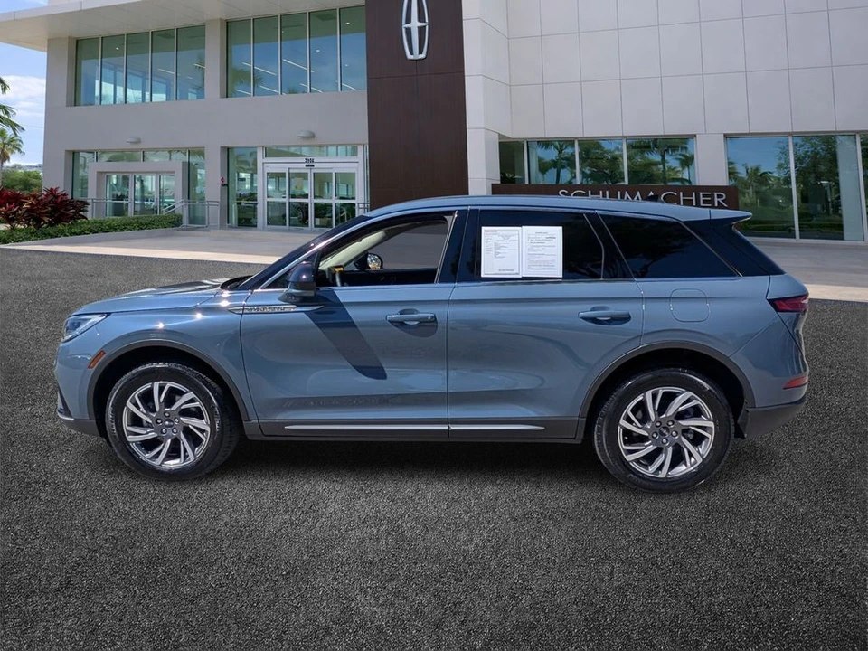 2024 Lincoln Corsair - Image 4 of 21