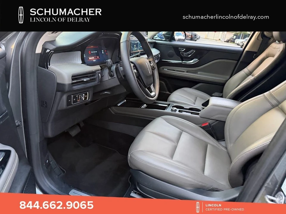 2024 Lincoln Corsair - Image 12 of 28