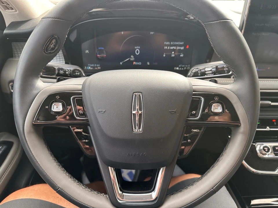 2024 Lincoln Corsair - Image 20 of 31