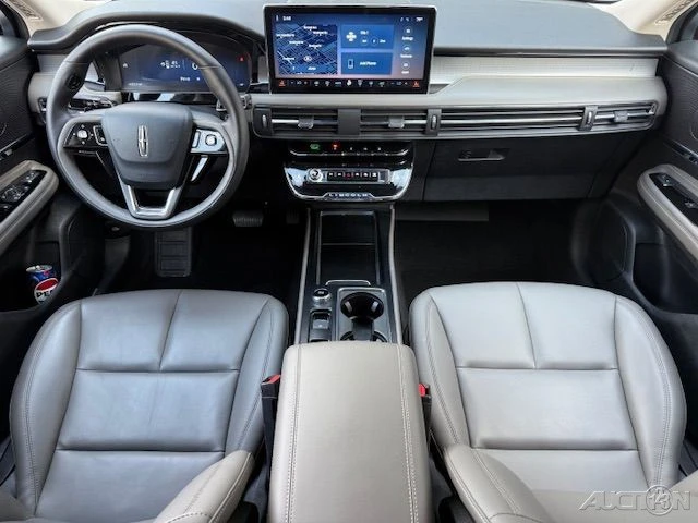2024 Lincoln Corsair - Image 17 of 21