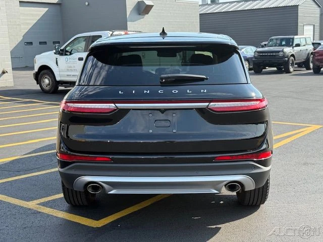 2024 Lincoln Corsair - Image 4 of 12