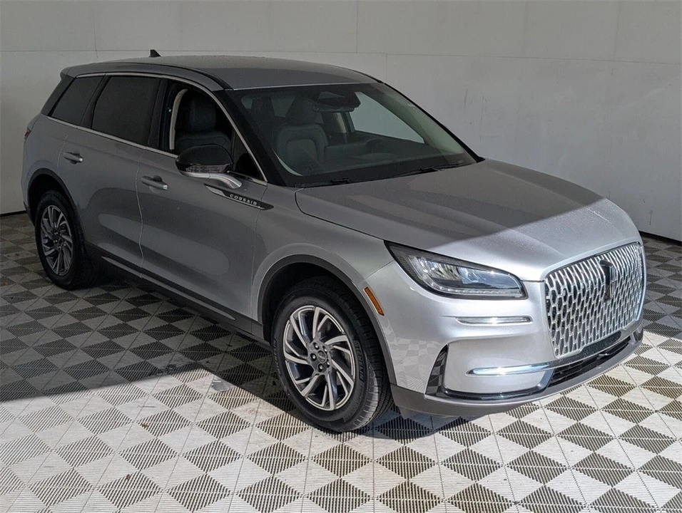 2024 Lincoln Corsair - Image 2 of 12
