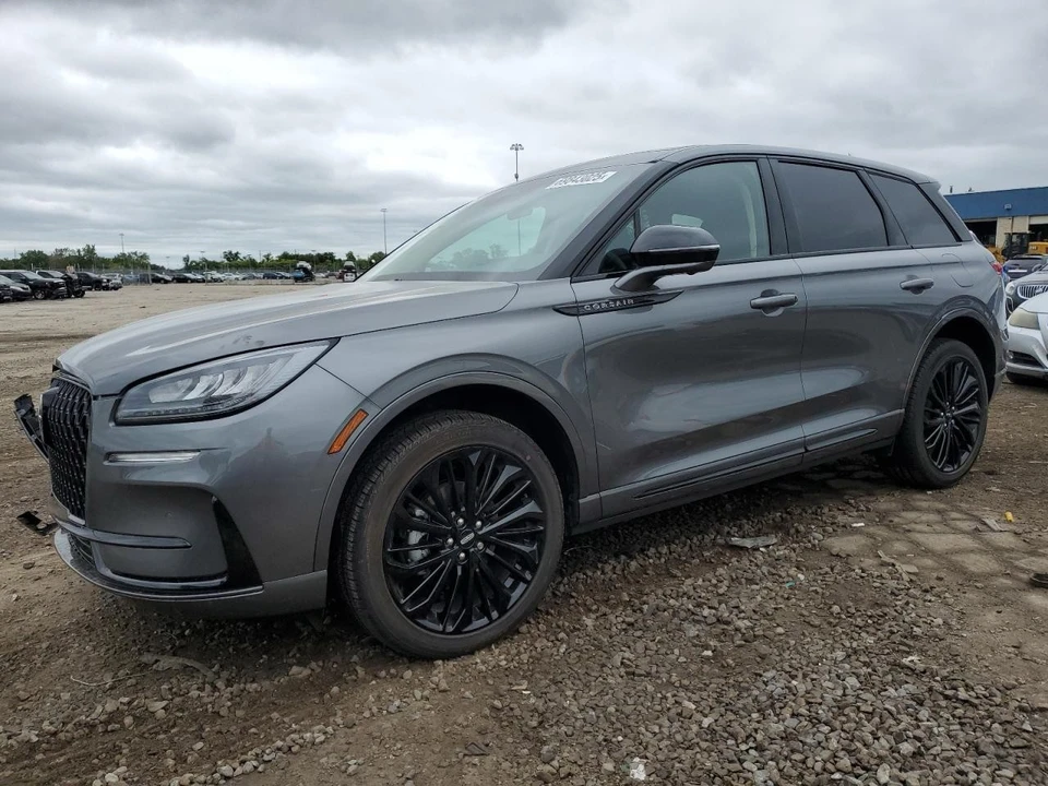 2024 Lincoln Corsair - Image 28 of 31