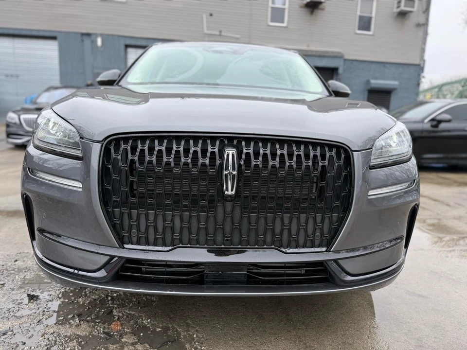 2024 Lincoln Corsair - Image 9 of 21