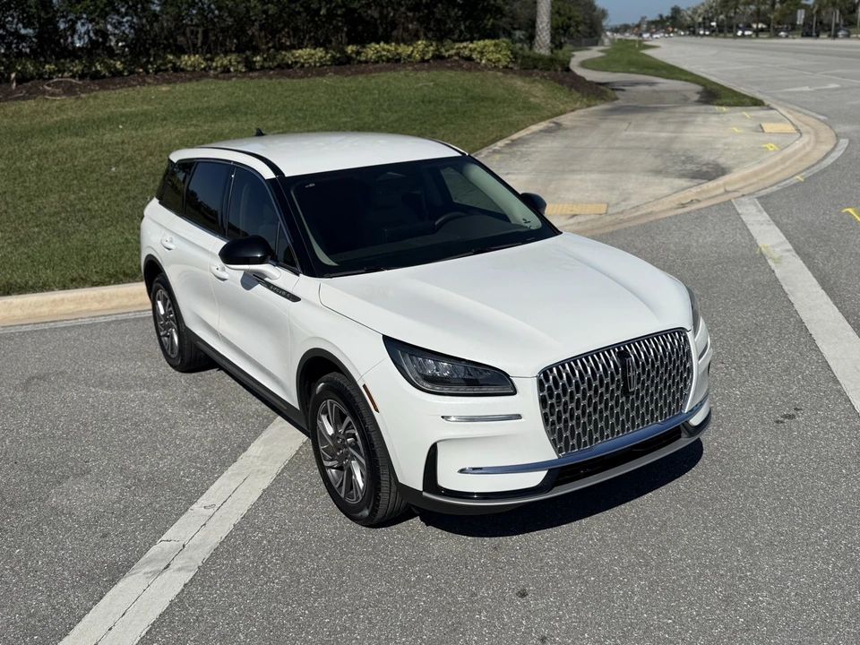 2024 Lincoln Corsair - Image 10 of 20
