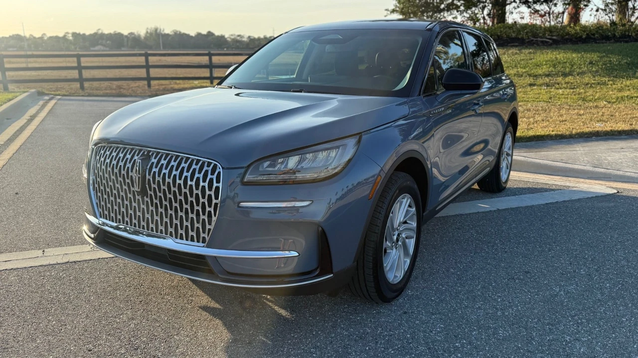 2024 Lincoln Corsair - Image 4 of 20