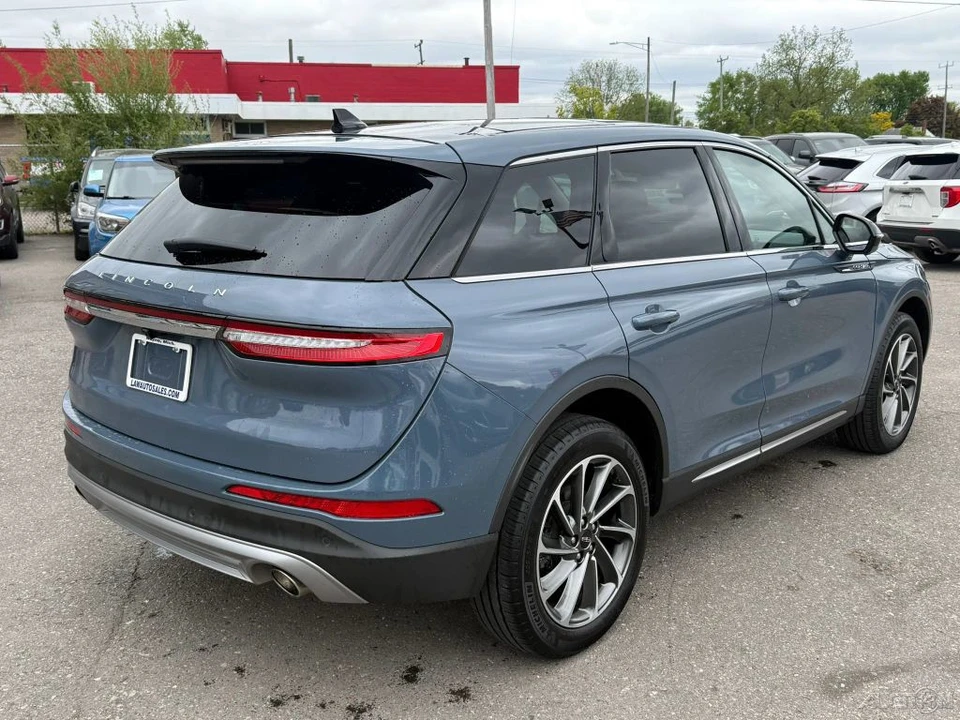 2024 Lincoln Corsair - Image 5 of 24