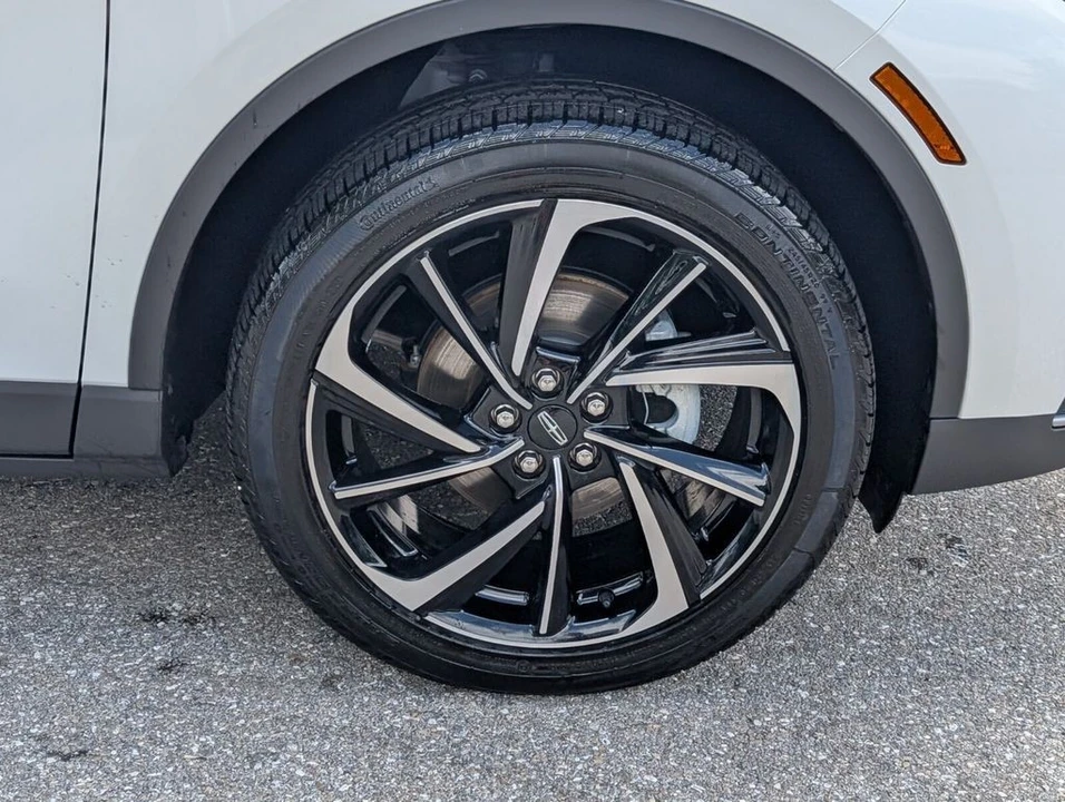 2024 Lincoln Corsair - Image 9 of 24