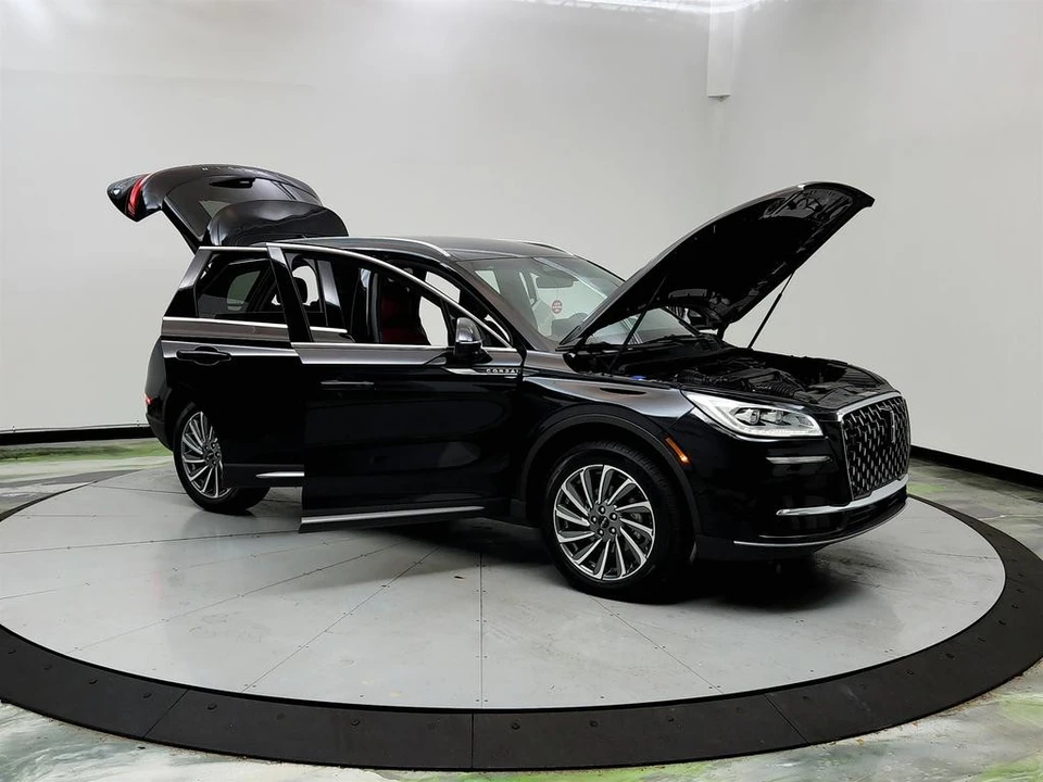 2024 Lincoln Corsair - Image 10 of 21