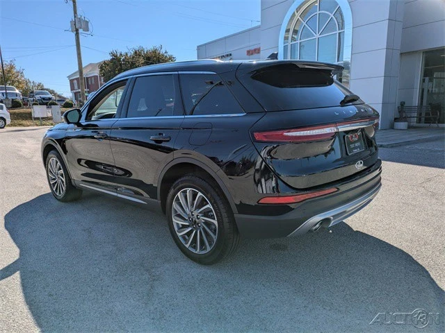 2024 Lincoln Corsair - Image 6 of 21