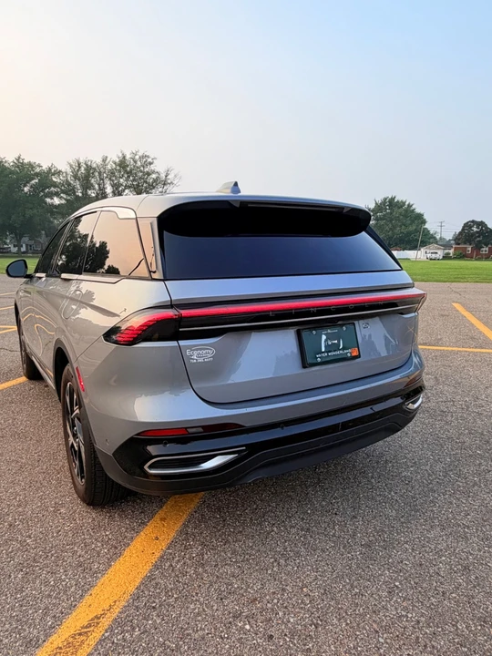 2024 Lincoln Nautilus - Image 6 of 17