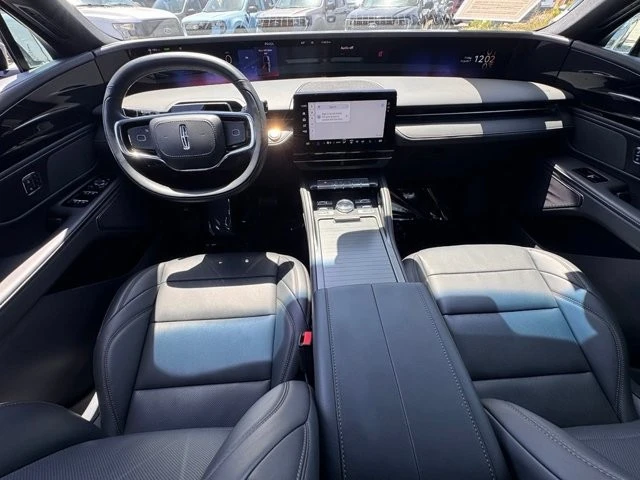 2024 Lincoln Nautilus - Image 26 of 30