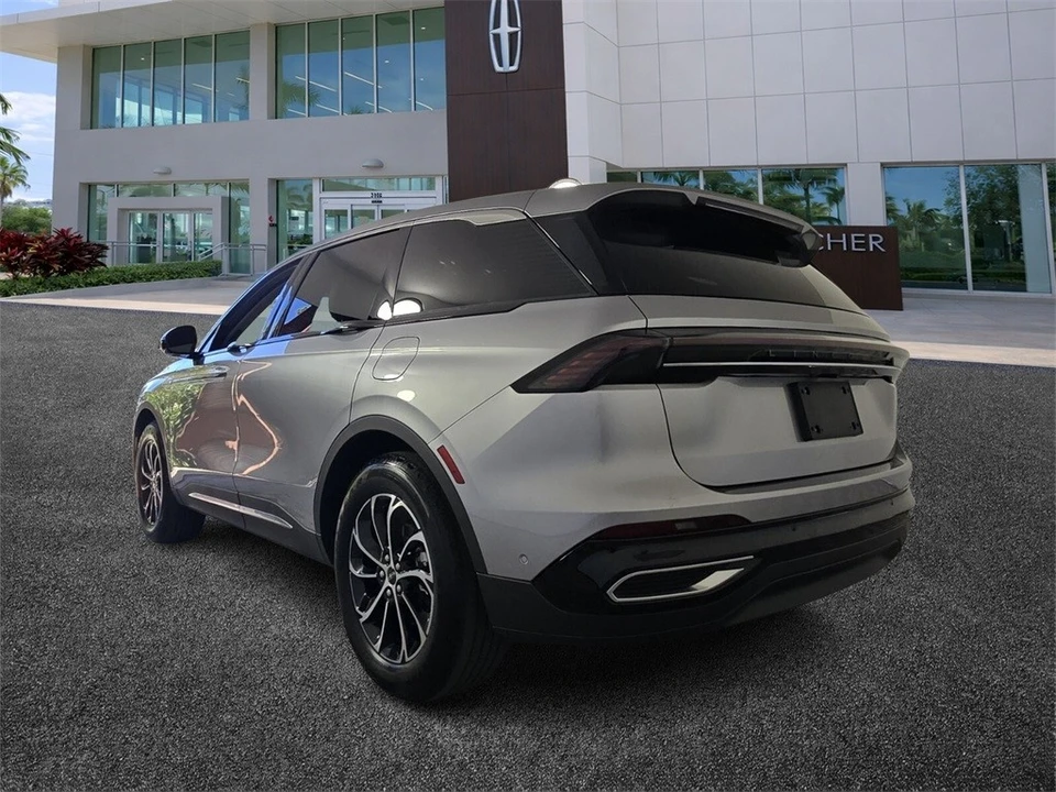 2024 Lincoln Nautilus - Image 5 of 12