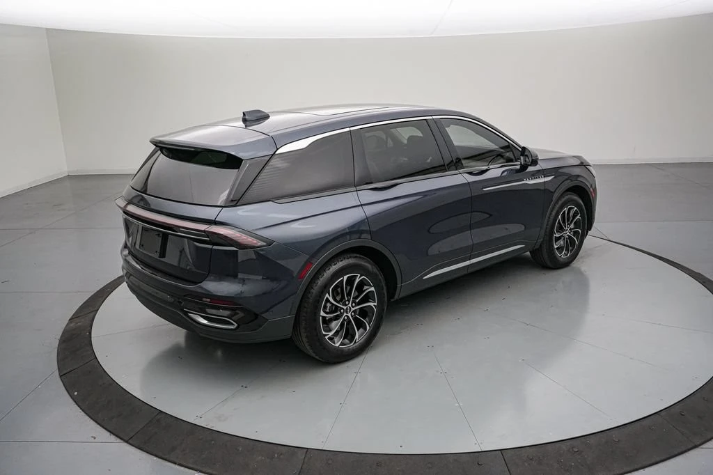 2024 Lincoln Nautilus - Image 5 of 31