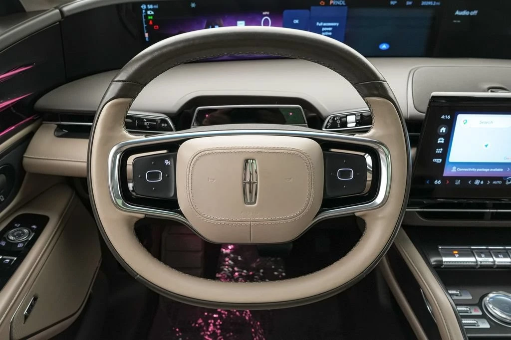 2024 Lincoln Nautilus - Image 14 of 31