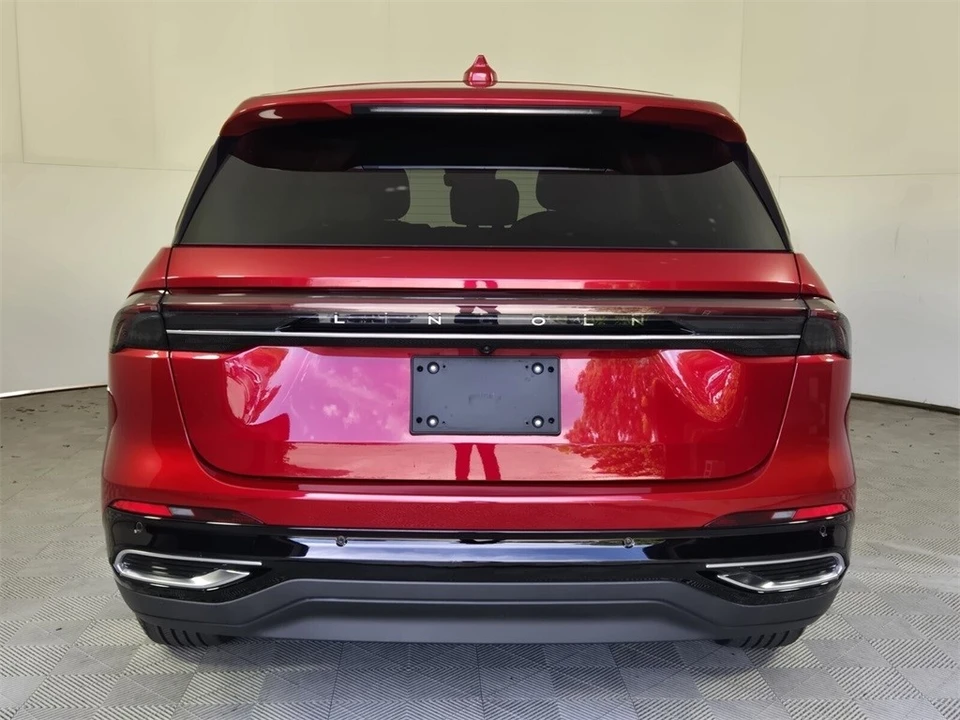 2024 Lincoln Nautilus - Image 11 of 21