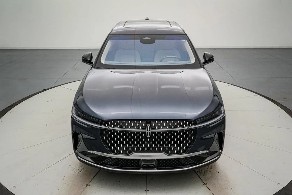 2024 Lincoln Nautilus - Image 10 of 21