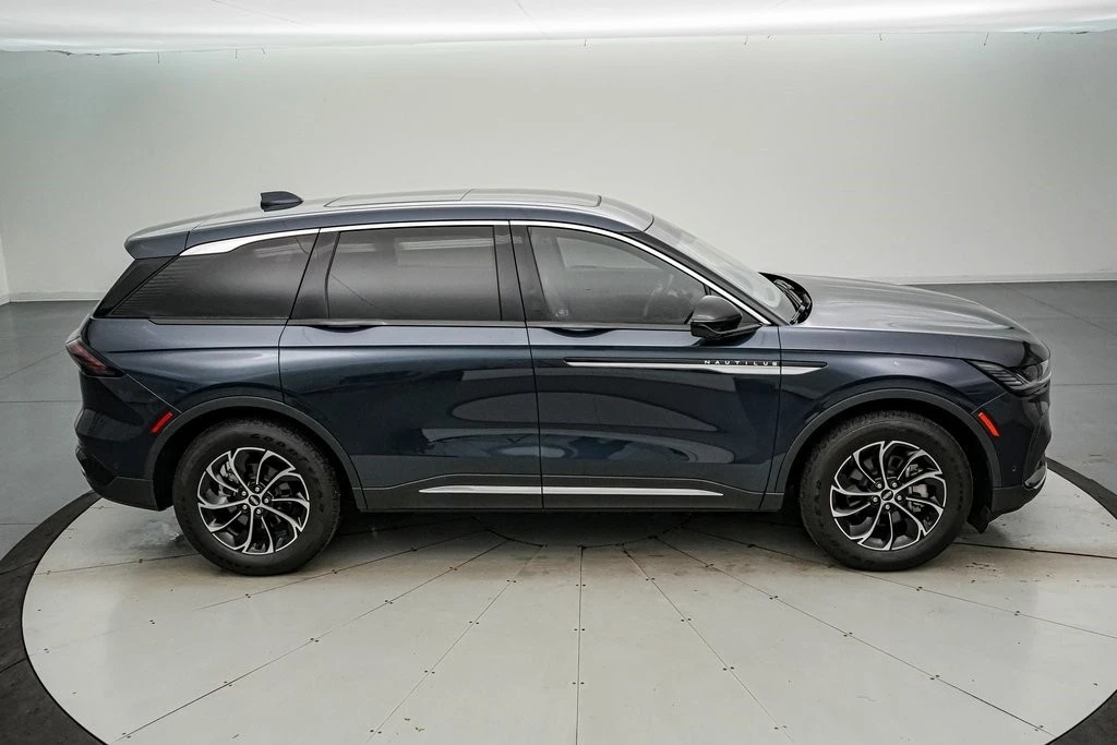 2024 Lincoln Nautilus - Image 4 of 21