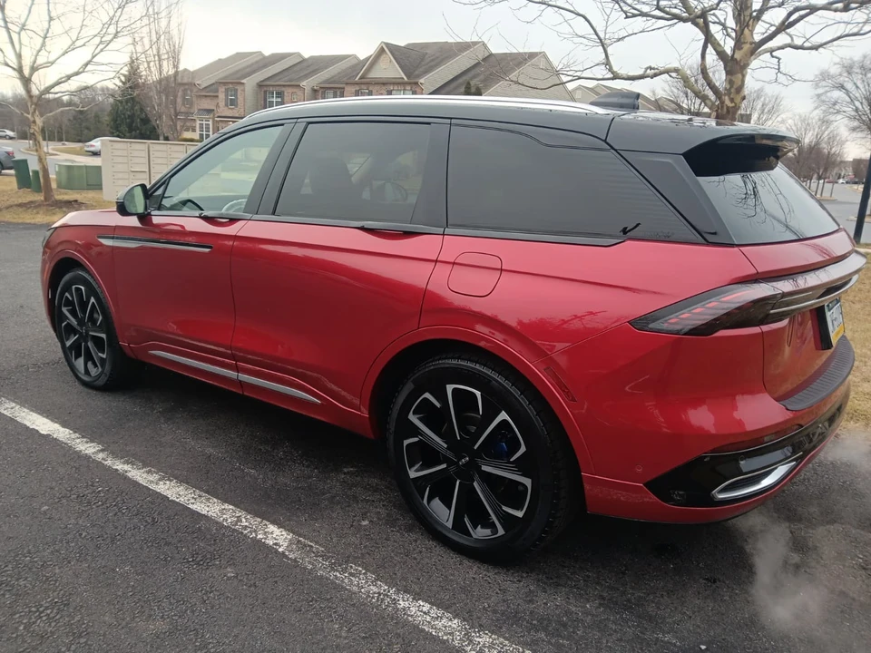 2024 Lincoln Nautilus - Image 4 of 16