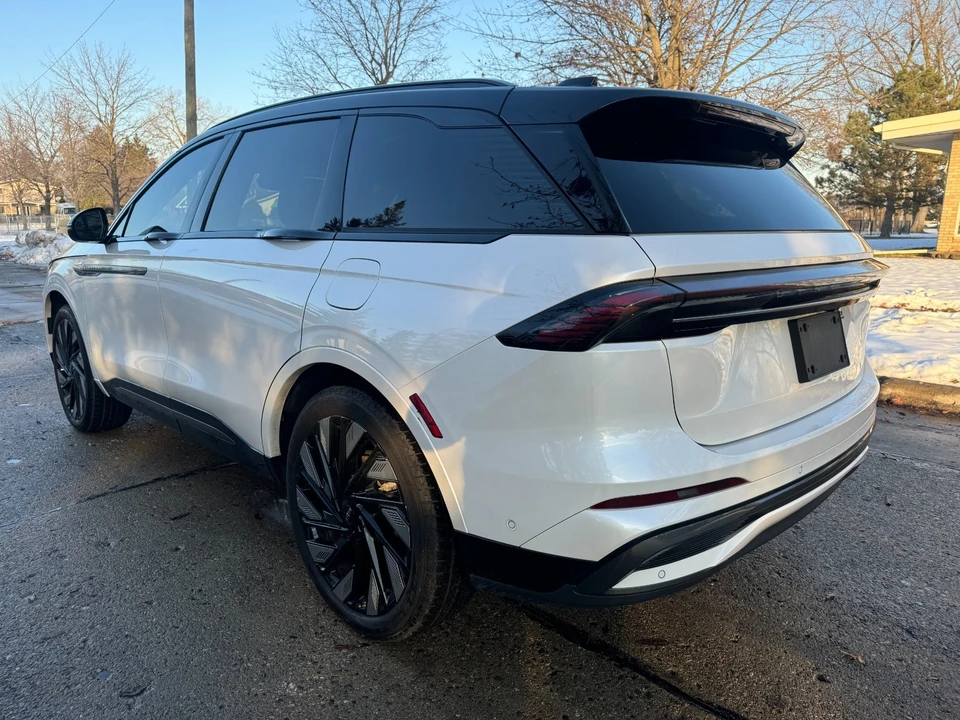 2024 Lincoln Nautilus - Image 6 of 21
