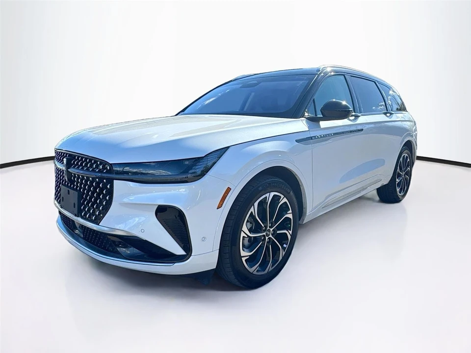 2024 Lincoln Nautilus - Image 3 of 21