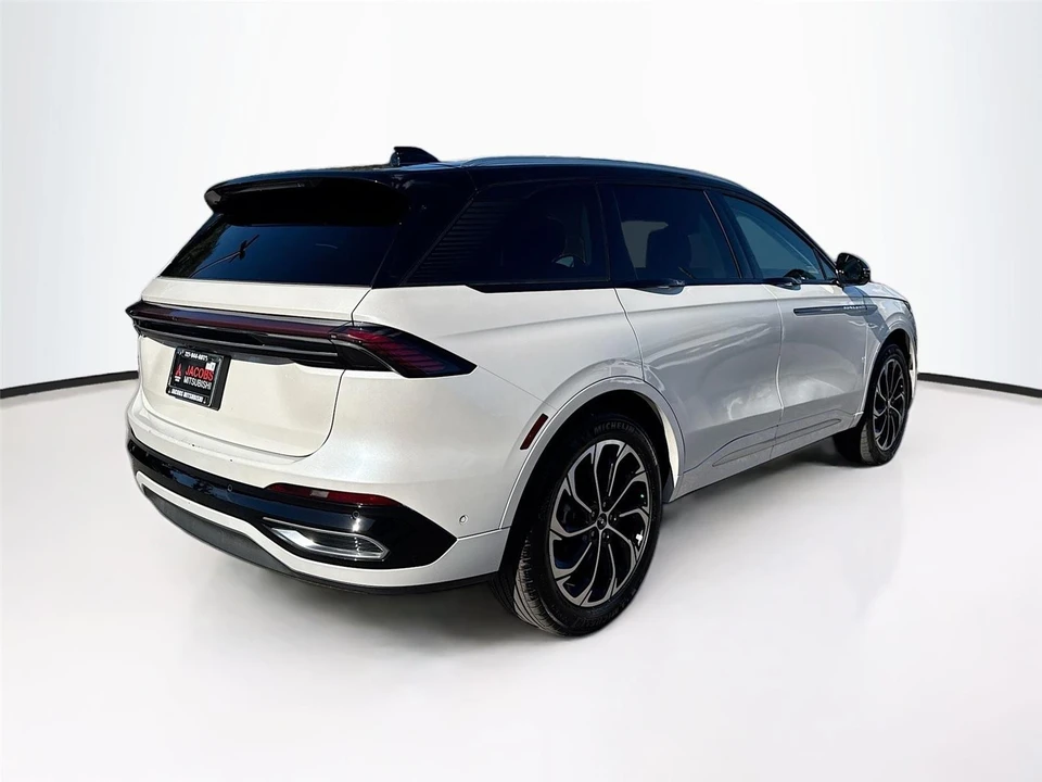 2024 Lincoln Nautilus - Image 7 of 21