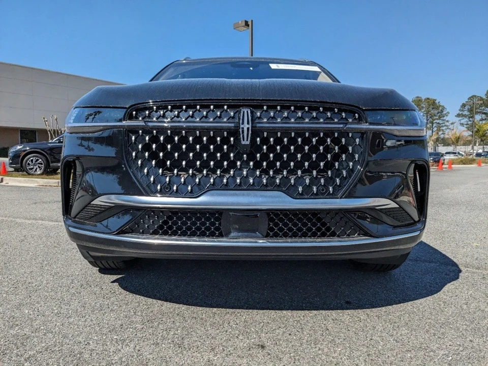 2024 Lincoln Nautilus - Image 9 of 21