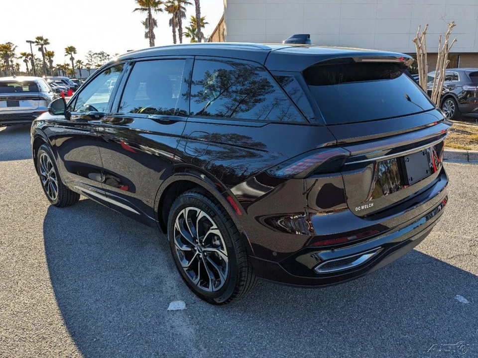 2024 Lincoln Nautilus - Image 6 of 21